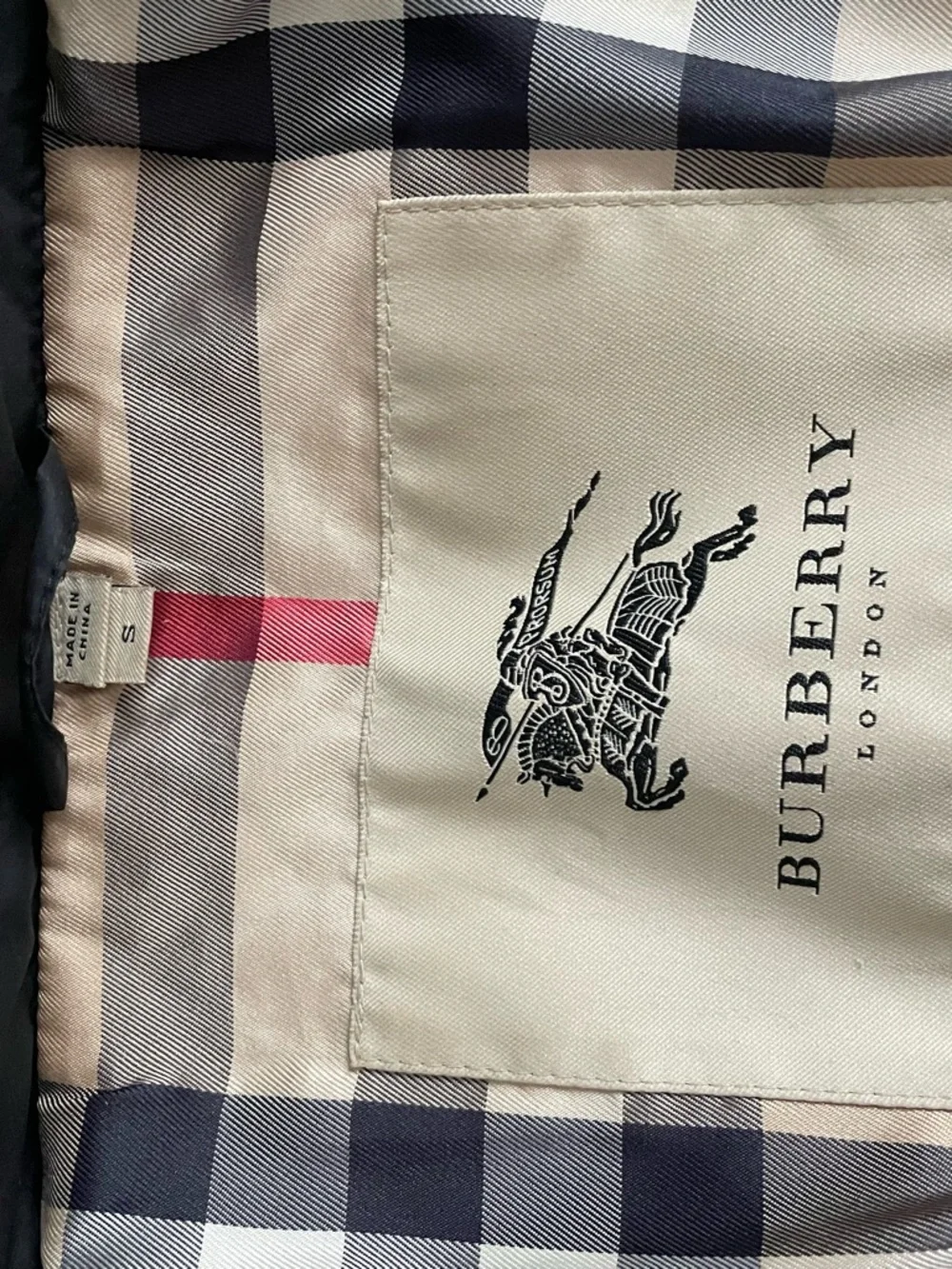 Burberry Quilted Jacket - Picture 4 of 5